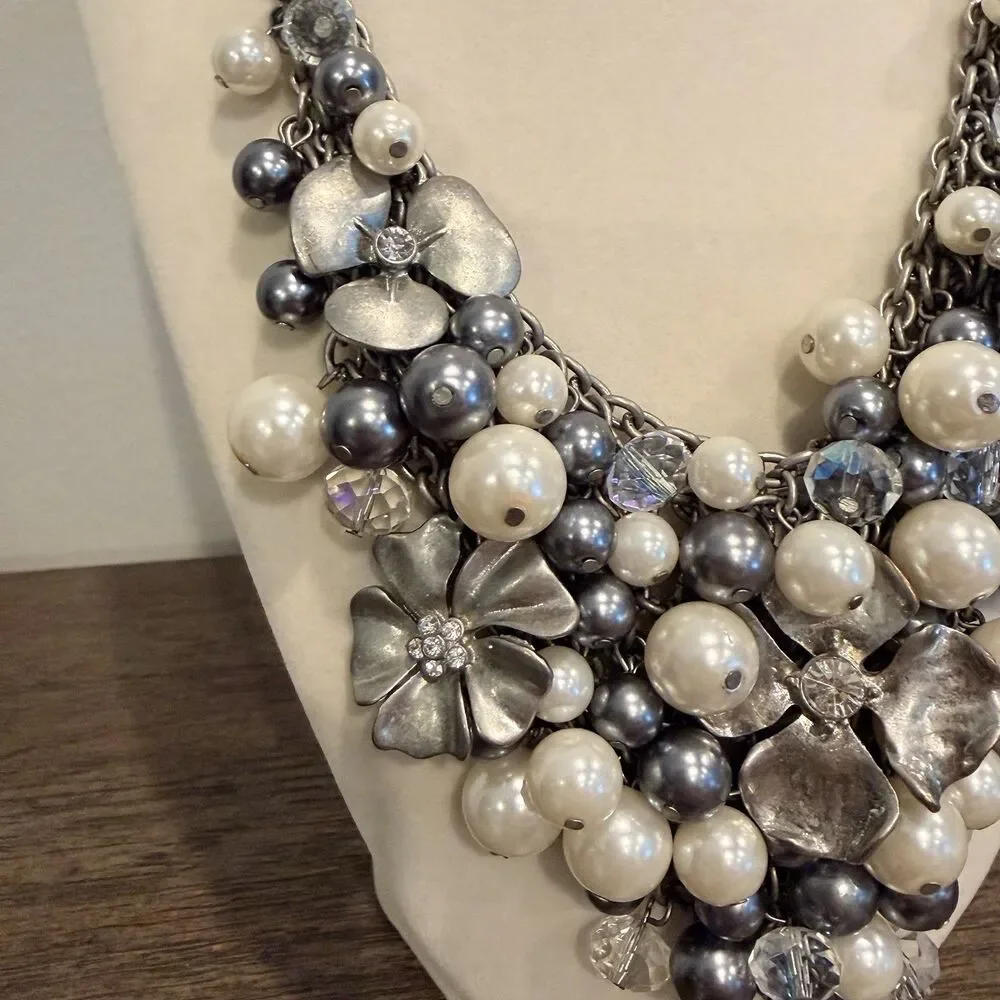 Vintage Vince Camuto Floral Pearl Cluster Statement Bib Necklace Gunmetal